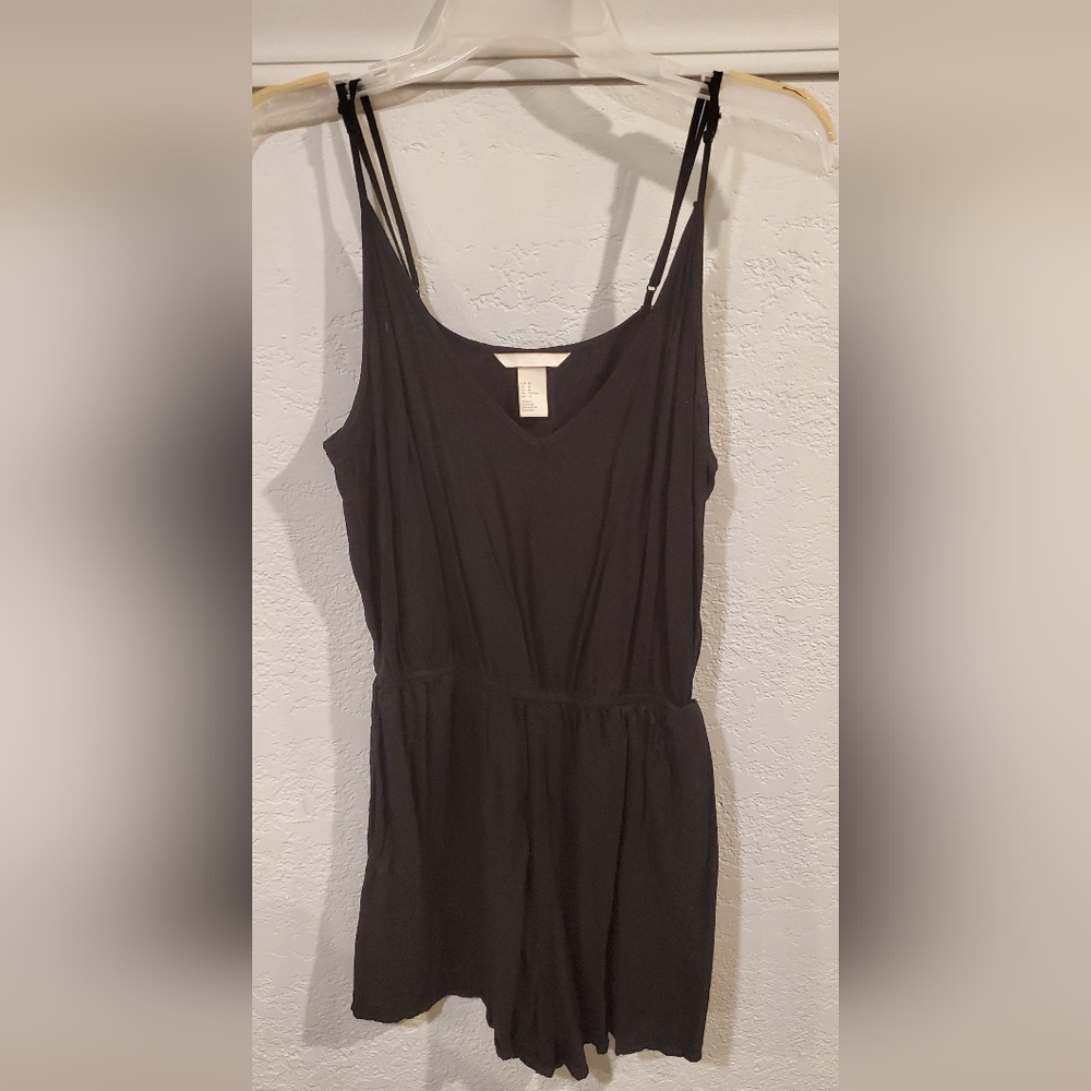Cute H&M romper